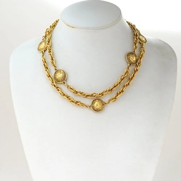 CHANEL CC 31 Rue Cambon Coin Necklace 36" Gold Tone Auth #24590 - Picture 2 of 7